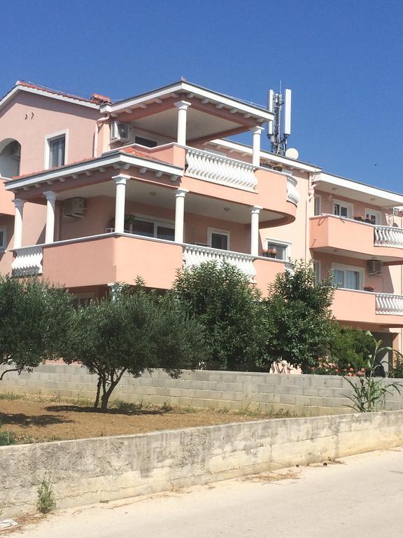 Apartments Sofija Vrsi Kültér fotó