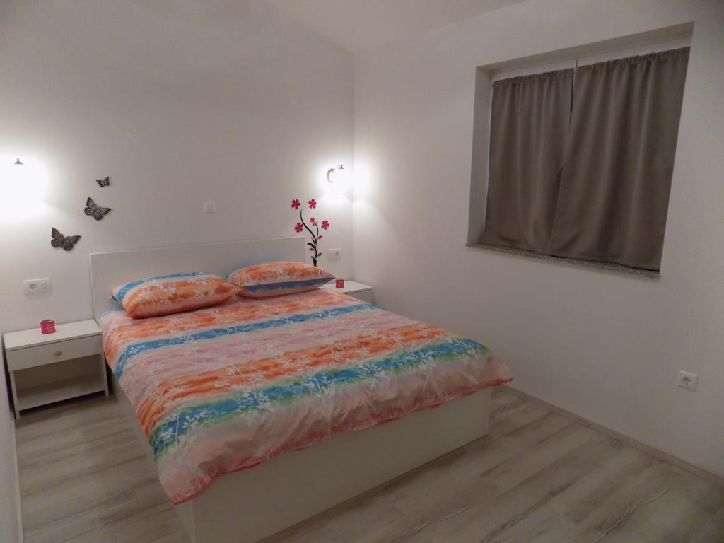 Apartments Sofija Vrsi Kültér fotó
