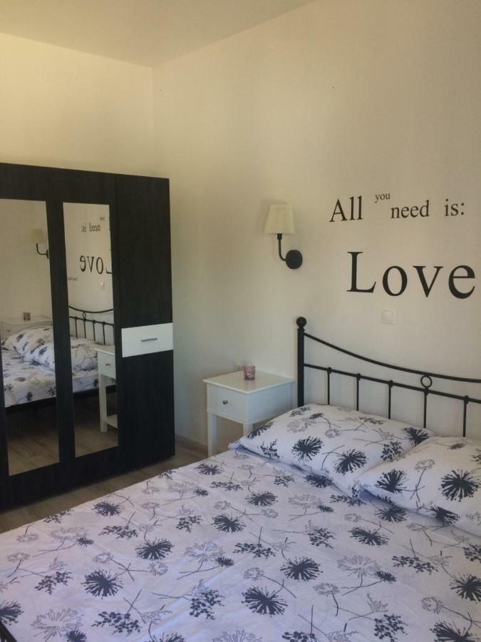 Apartments Sofija Vrsi Kültér fotó